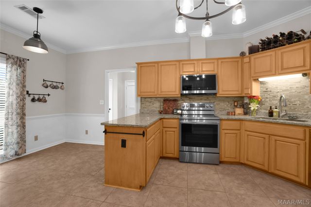 8211 Greyfield Drive, Montgomery, AL 36117