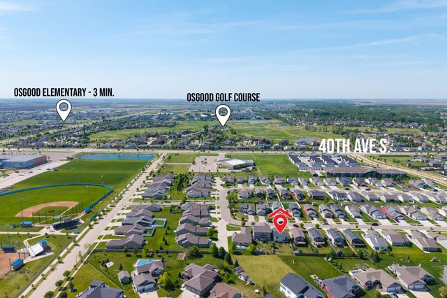 630 38th Avenue E, West Fargo, ND 58078