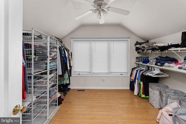 218 HERITAGE DR, Columbus, NJ 08022