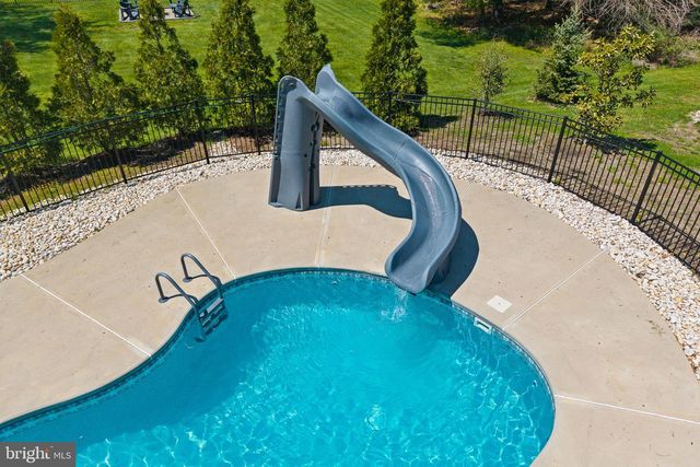 218 HERITAGE DR, Columbus, NJ 08022