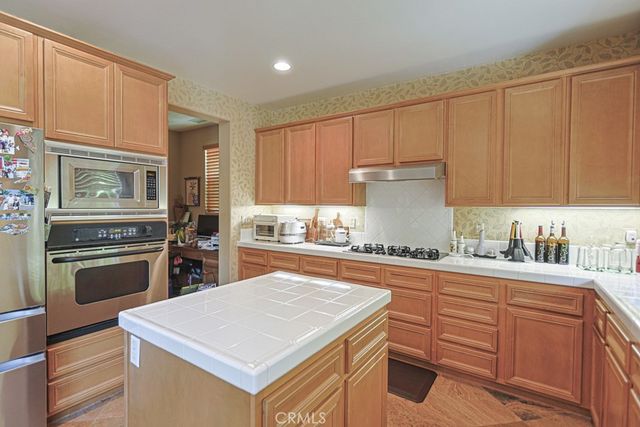 1829 Swan Falls, Simi Valley, CA 93065