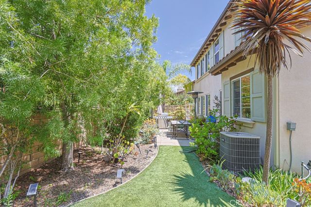 1829 Swan Falls, Simi Valley, CA 93065