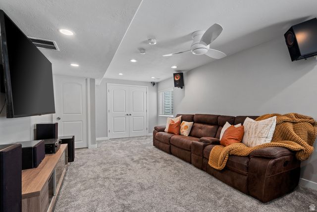 299 W WILLOW CREEK DR, Saratoga Springs, UT 84045