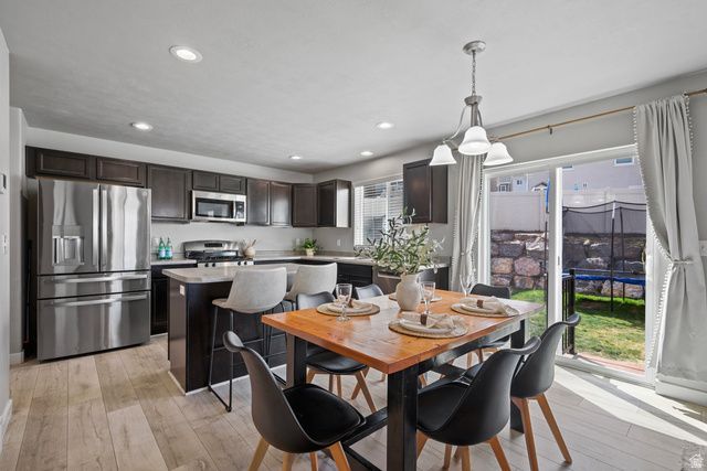 299 W WILLOW CREEK DR, Saratoga Springs, UT 84045