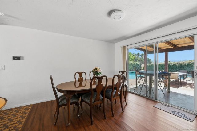 8621 Dunwoodie Rd, Santee, CA 92071
