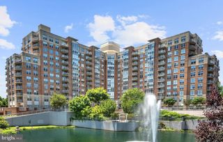 11800 SUNSET HILLS RD #1227, Reston, VA 20190
