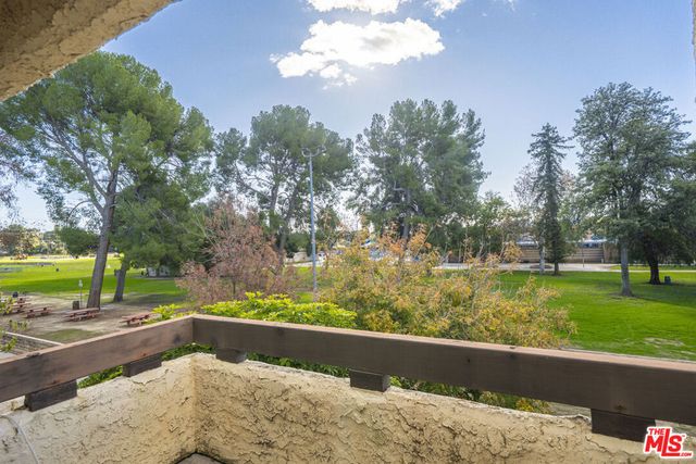 10126 Reseda Boulevard 105, Northridge, CA 91324