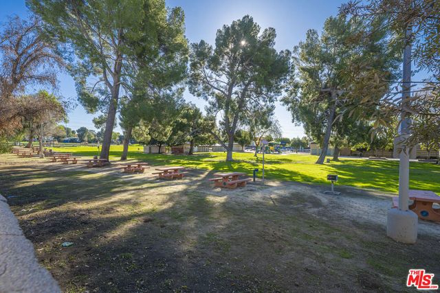 10126 Reseda Boulevard 105, Northridge, CA 91324