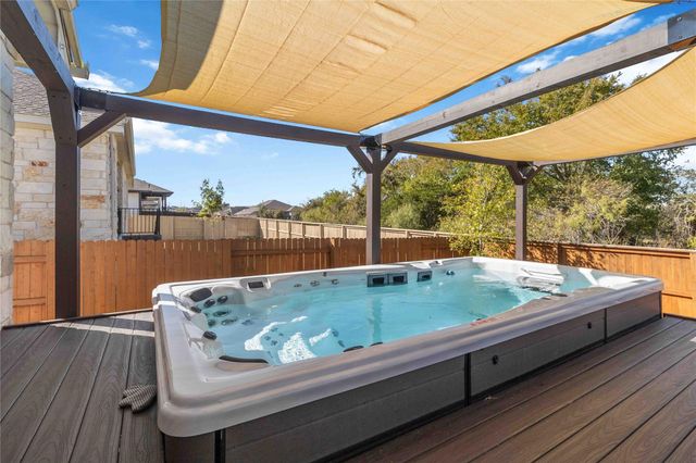 116 Charles Zanco DR, Bastrop, TX 78602