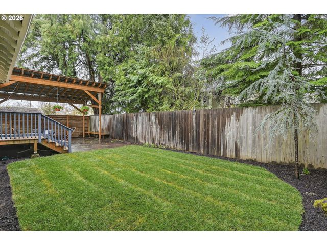 1812 Ne 48TH Ave, Portland, OR 97213