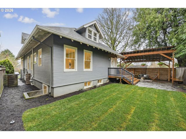 1812 Ne 48TH Ave, Portland, OR 97213