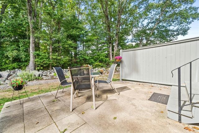 125 Smith Avenue 8F, Smithfield, RI 02828