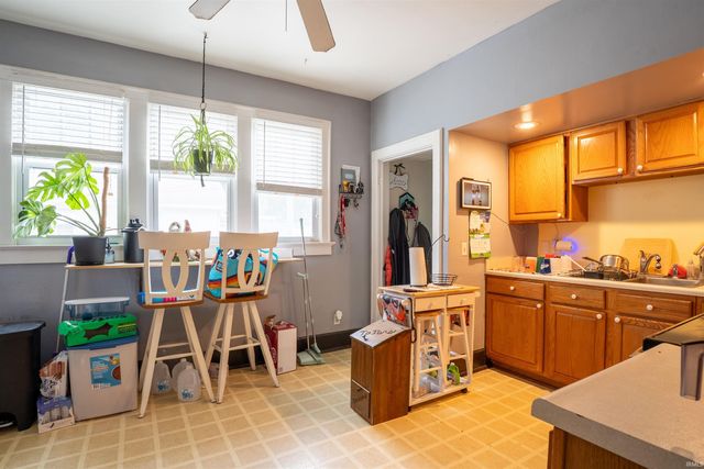 3002 Arlington Avenue, Evansville, IN 47712