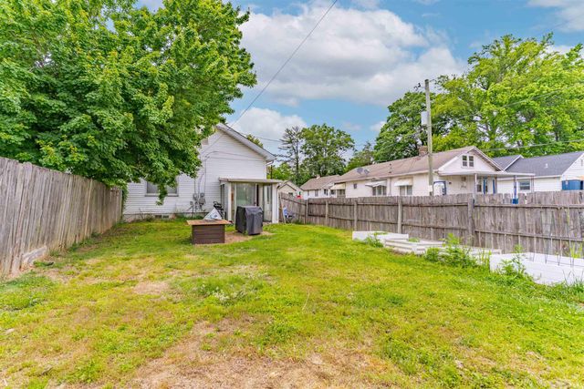 3002 Arlington Avenue, Evansville, IN 47712