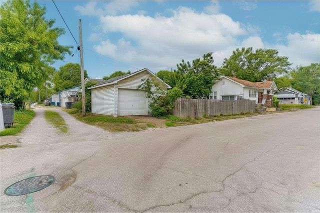 3002 Arlington Avenue, Evansville, IN 47712