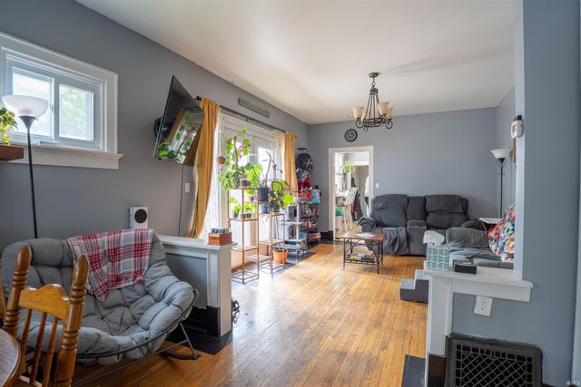 3002 Arlington Avenue, Evansville, IN 47712