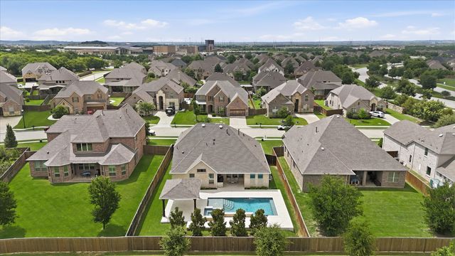 6612 Dolan Falls Drive, Flower Mound, TX 76226