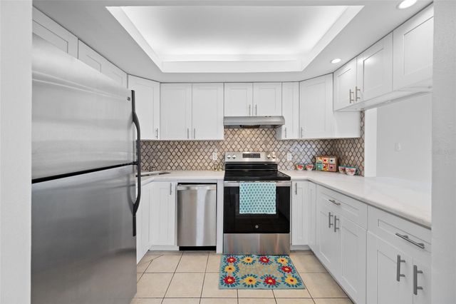 500 N OSCEOLA AVENUE 810, Clearwater, FL 33755