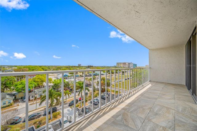 500 N OSCEOLA AVENUE 810, Clearwater, FL 33755