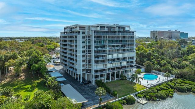 500 N OSCEOLA AVENUE 810, Clearwater, FL 33755