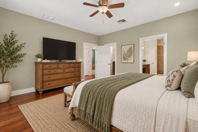 1766 BAYOU GRANDE BOULEVARD NE, St Petersburg, FL 33703