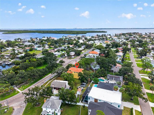 1766 BAYOU GRANDE BOULEVARD NE, St Petersburg, FL 33703