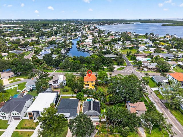 1766 BAYOU GRANDE BOULEVARD NE, St Petersburg, FL 33703