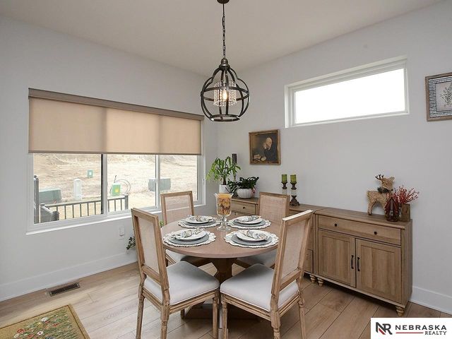 9121 Marbella Drive, Lincoln, NE 68520