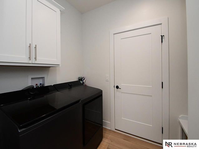 9121 Marbella Drive, Lincoln, NE 68520