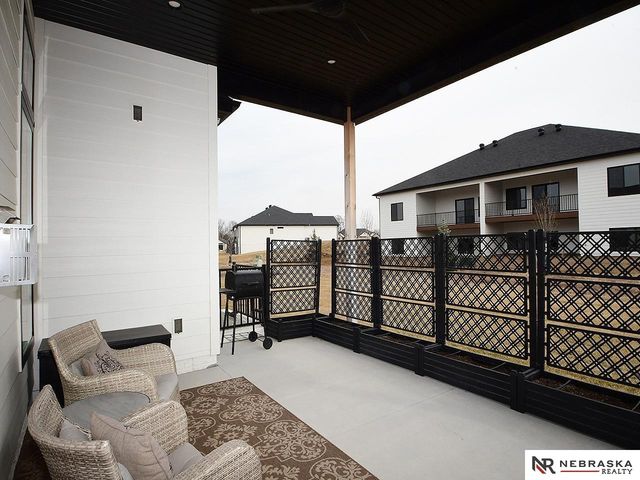 9121 Marbella Drive, Lincoln, NE 68520