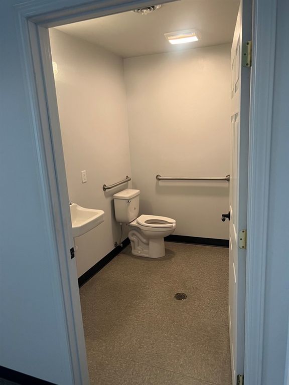 482 Mountain View Dr, Powell, WY 82435 photo 7