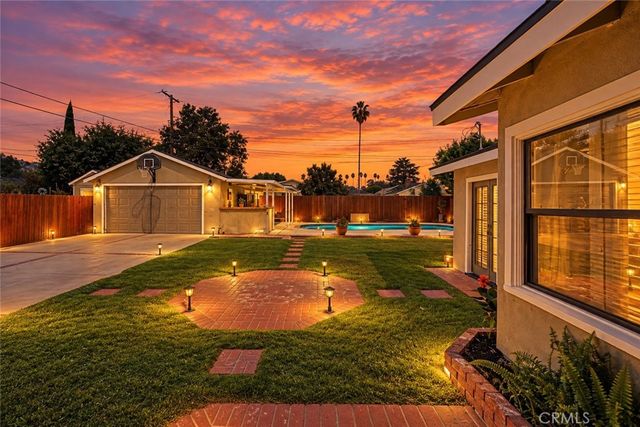 352 N Westridge Avenue, Glendora, CA 91741