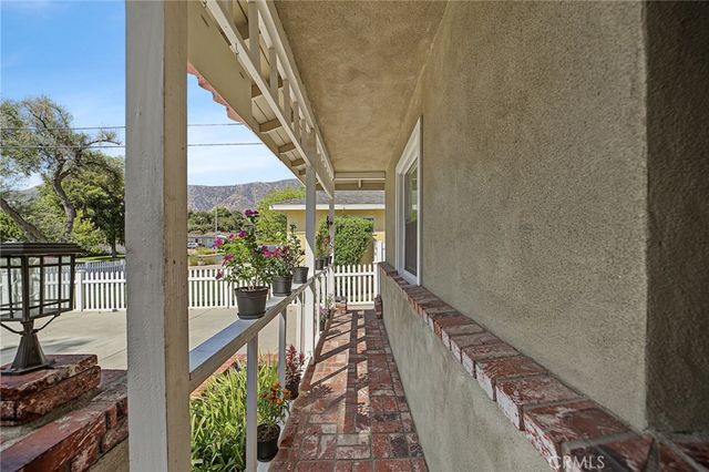 352 N Westridge Avenue, Glendora, CA 91741