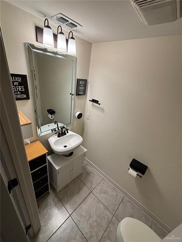 2521 Antelope Canyon Street, Edinburg, TX 78541