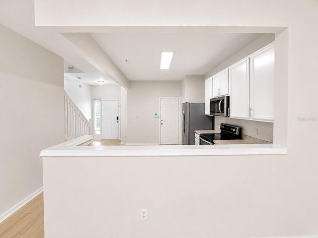 3151 SINCLAIR STREET 104, Orlando, FL 32835