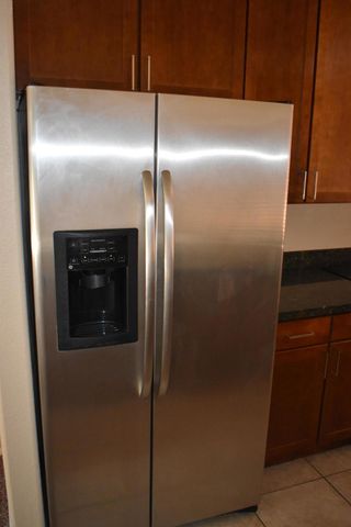 6745 N 93RD Avenue 1143, Glendale, AZ 85305