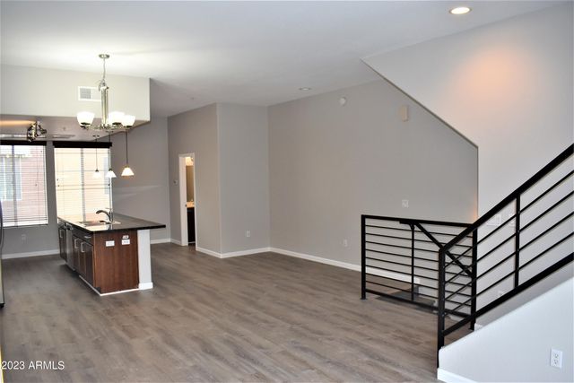 6745 N 93RD Avenue 1143, Glendale, AZ 85305