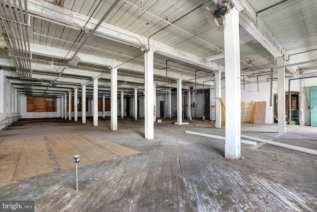 904 MULBERRY ST, Reading, PA 19604