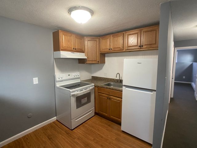 15 Pinedale Rd 4, Boston, MA 02131