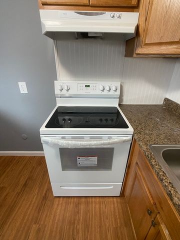 15 Pinedale Rd 4, Boston, MA 02131