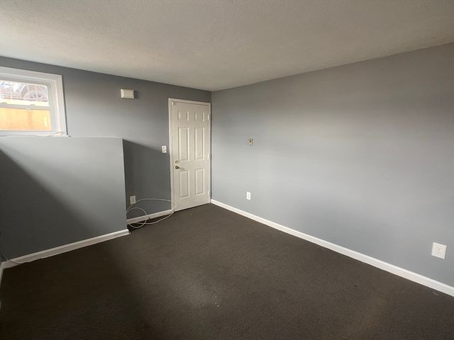 15 Pinedale Rd 4, Boston, MA 02131