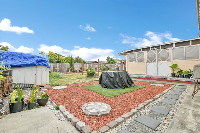 472 Newport Way, Vallejo, CA 94589