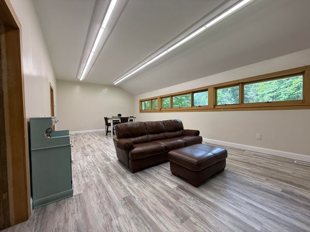 136 Freedom LN, Newport, VA 24128