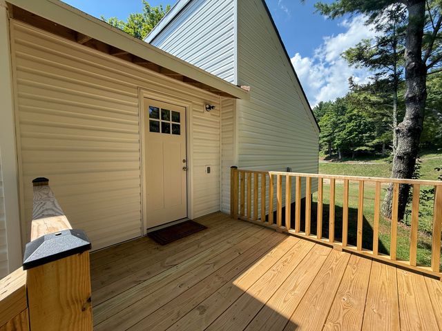 136 Freedom LN, Newport, VA 24128