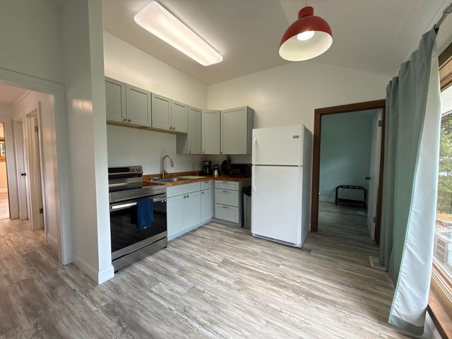 136 Freedom LN, Newport, VA 24128