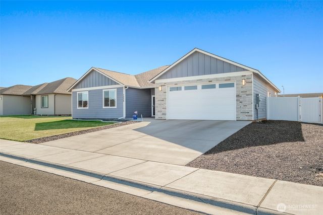 1006 6th Avenue NE, Ephrata, WA 98823