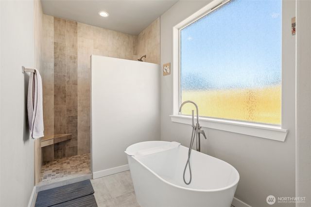 1006 6th Avenue NE, Ephrata, WA 98823