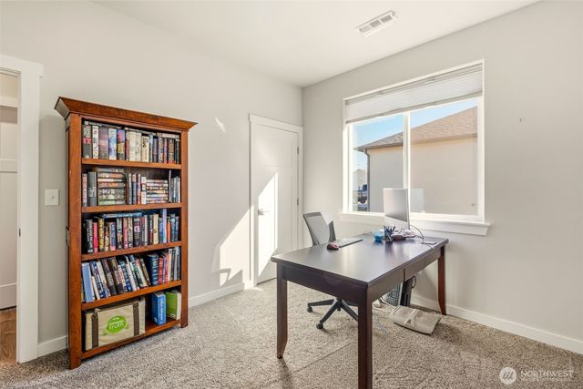 1006 6th Avenue NE, Ephrata, WA 98823