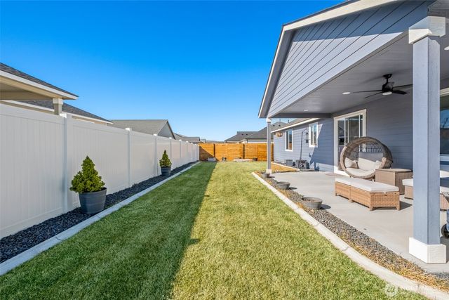 1006 6th Avenue NE, Ephrata, WA 98823