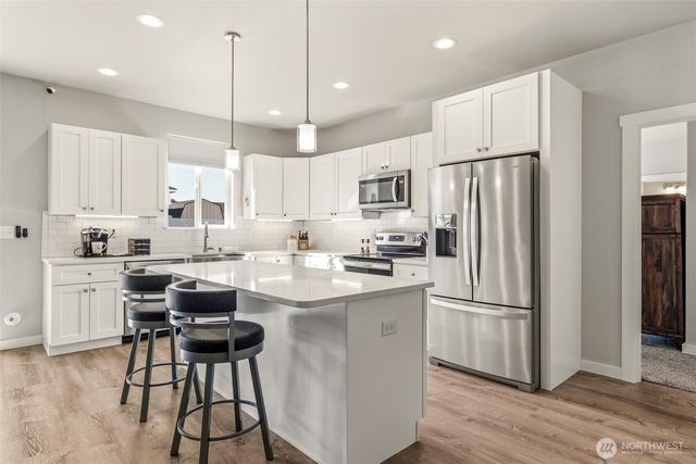 1006 6th Avenue NE, Ephrata, WA 98823